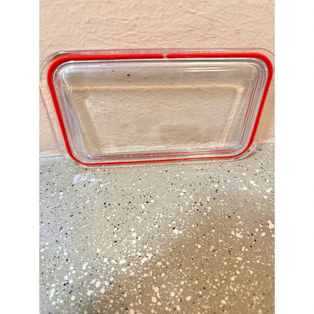 Pyrex brand model